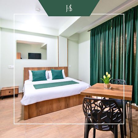 Hotel Serenity 第比利斯 外观 照片